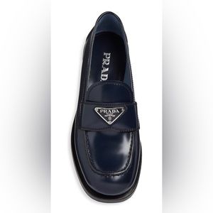 Gorgeous Prada Leather Logo Loafers! Worn only a few times!